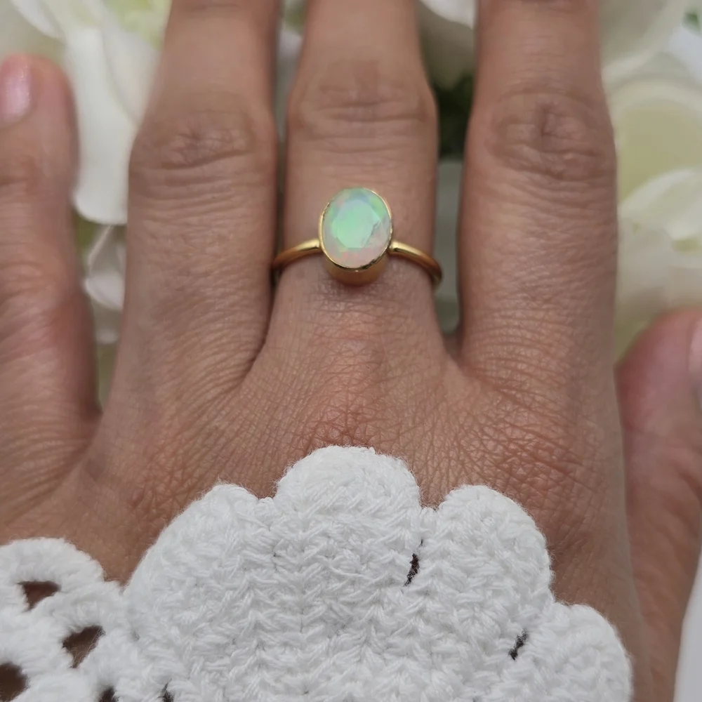 🥰 PRECIOUS OPAL RING - Picture 3 of 15